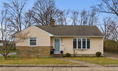 80 Maplecrest Dr, Pawtucket, RI, 02861-1544 | Card Image