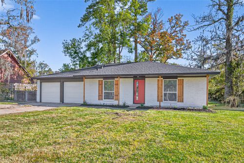 24034 E Lake Houston Pkwy, Huffman, TX, 77336-4439 | Card Image