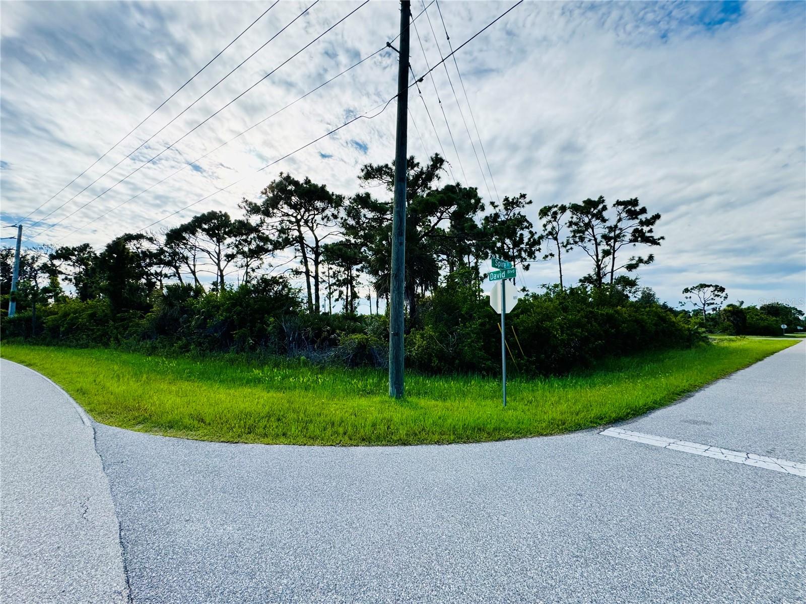 Land in PORT CHARLOTTE