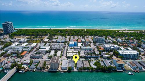 apt-12-8340 Byron Ave, Miami Beach, FL, 33141-1414 | Card Image