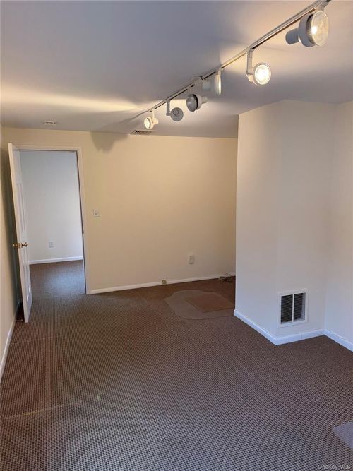 2-596 Warburton Ave, Hastings On Hudson, NY, 10706-1504 | Card Image