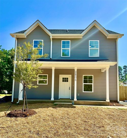 2806 Willow St, Charlotte, NC, 28208-5955 | Card Image