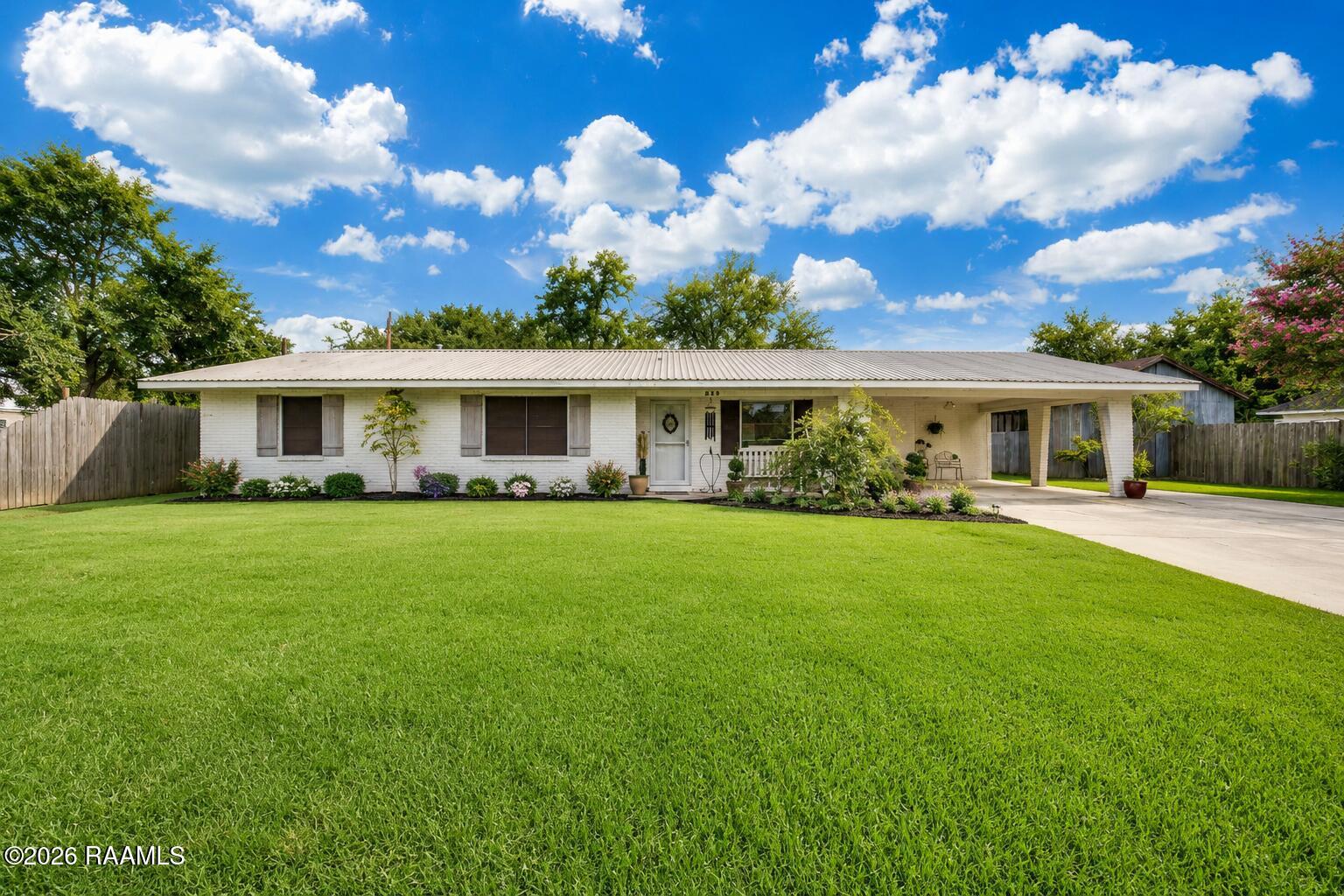 Residential in Crowley 3