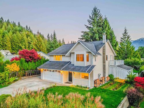 1000 Pia Rd, Squamish, BC, V0N2M2 | Card Image