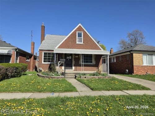 24544 Phlox Ave, Eastpointe, MI, 48021-1170 | Card Image