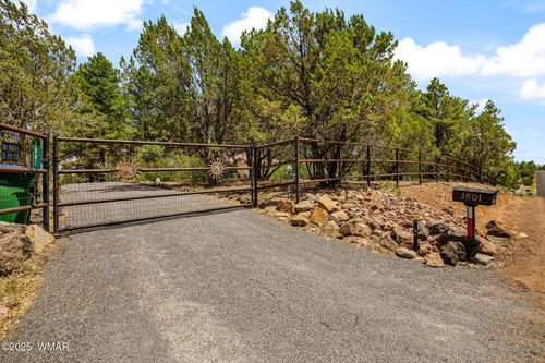 1801 N 22nd Ave, Show Low, AZ, 85901-3566 | Card Image