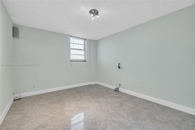 APT-624 - 90 Edgewater Dr, Condo with 2 bedrooms, 3 bathrooms and null parking in Coral Gables FL | Image 20
