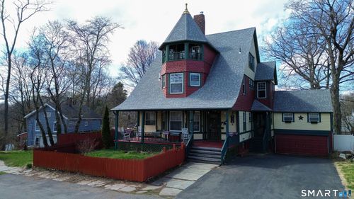 4 Washington Hts, Meriden, CT, 06451-3251 | Card Image