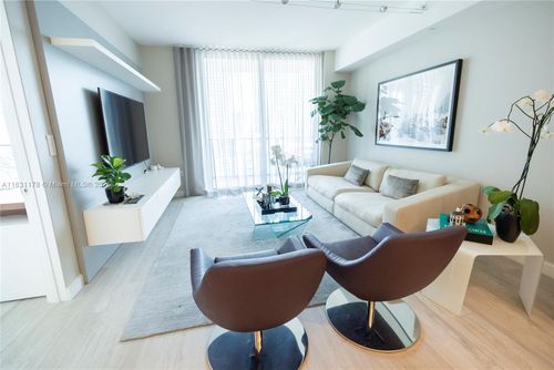 apt-1705-45 Sw 9th St, Miami, FL, 33130-3897 | Card Image
