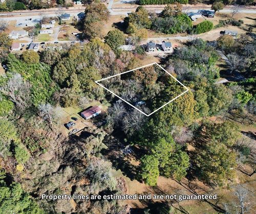 110 Pump Hollow Rd, jonesville, SC, 29353-1567 | Card Image