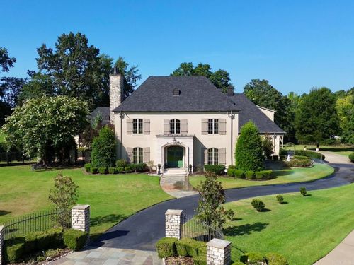860 Heritage Point, Conway, AR, 72034 | Card Image
