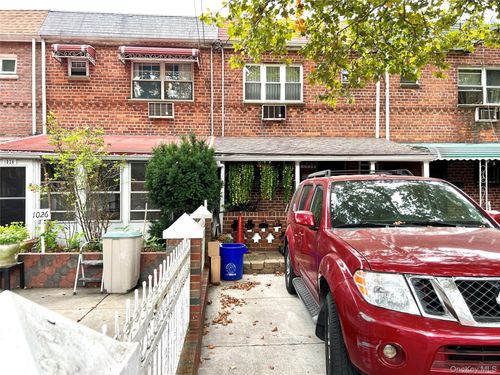1024 Hendrix St, Brooklyn, NY, 11207-9104 | Card Image