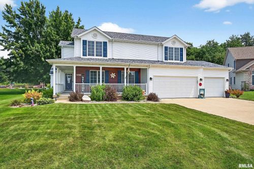 1971 Royal Ct, Bettendorf, IA, 52722-8228 | Card Image