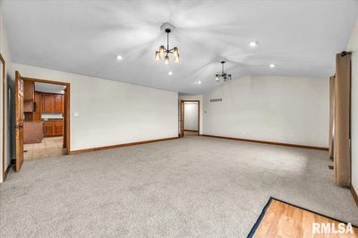 9121 Radnor Road, House other with 3 bedrooms, 2 bathrooms and null parking in Peoria IL | Image 2