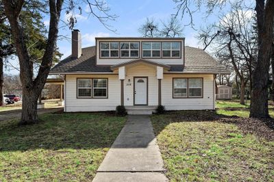 View of front of house with a front yard | Image 1