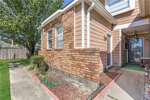 199-701 Fairfax Dr, Terrytown, LA, 70056-4690 | Card Image