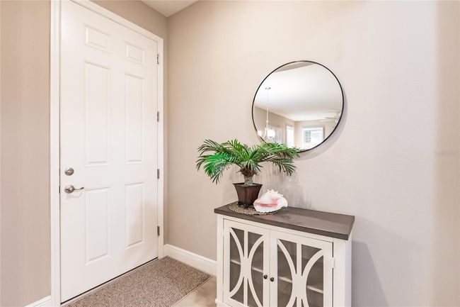 FOYER | Image 5