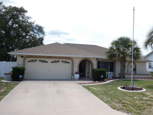8158 Winding Oak Ln, SPRING HILL, FL, 34606-6933 | Card Image
