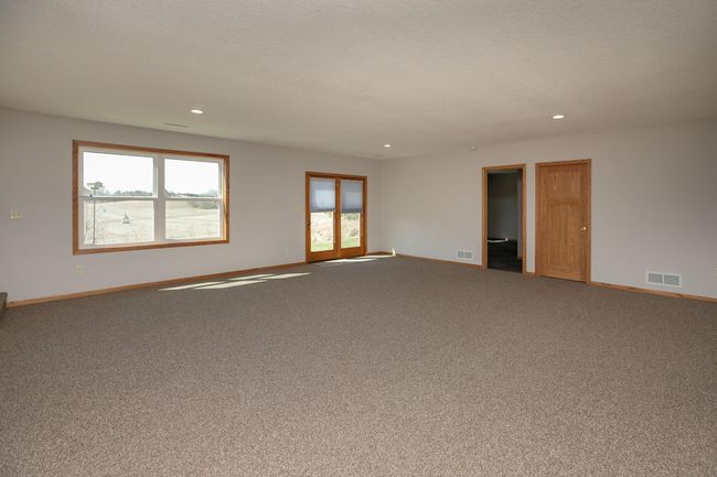 25-web-or-mls-25-Family Room.jpg | Image 25