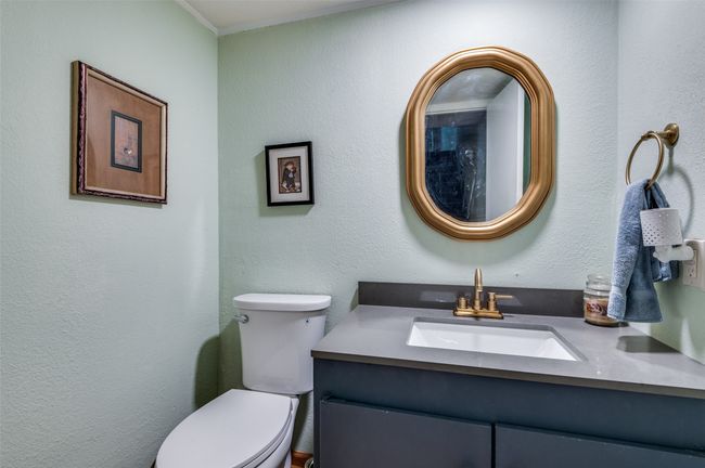 1809 N Macarthur Blvd, Townhouse with 3 bedrooms, 3 bathrooms and null parking in Irving TX | Image 15