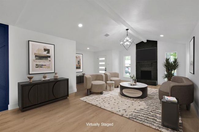 Virtually Staged Living Room | Image 12