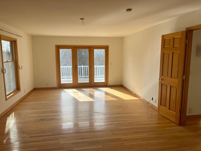 East bedroom | Image 35