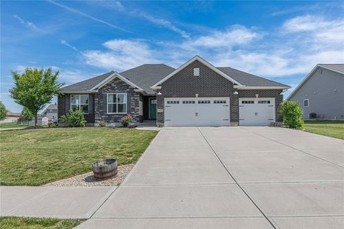 100 Union Crossing Dr, Carlisle, OH, 45005-7534 | Card Image