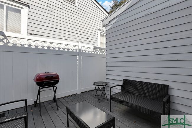 619 E Broad St, House other with 2 bedrooms, 1 bathrooms and null parking in Savannah GA | Image 31