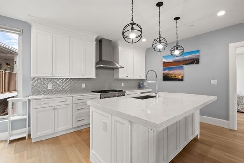 3r-520 Dorchester Ave, Boston, MA, 02127-4769 | Card Image