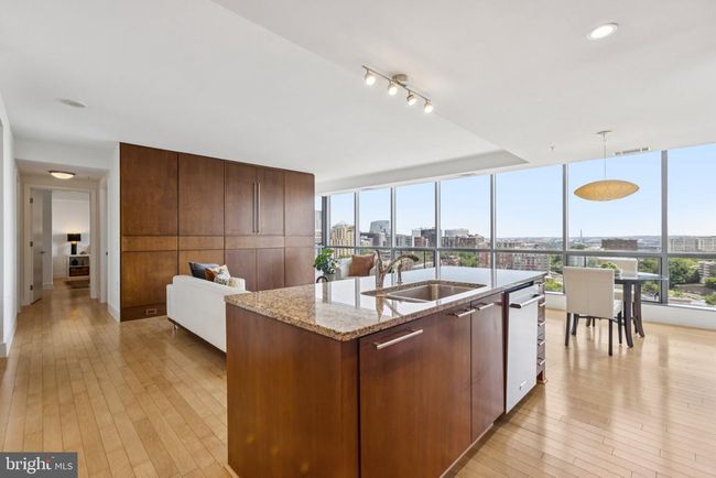 APT-1005 - 2001 15 Th St N, Condo with 2 bedrooms, 2 bathrooms and null parking in ARLINGTON VA | Image 18