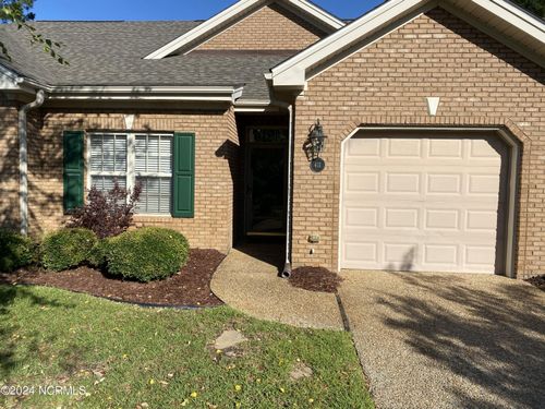 411 Avenshire Ct, Winnabow, NC, 28479-5176 | Card Image