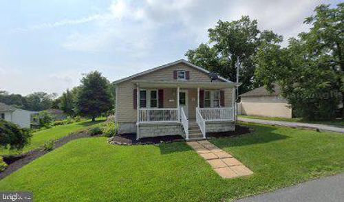 1 E Locust St, ENOLA, PA, 17025-3025 | Card Image
