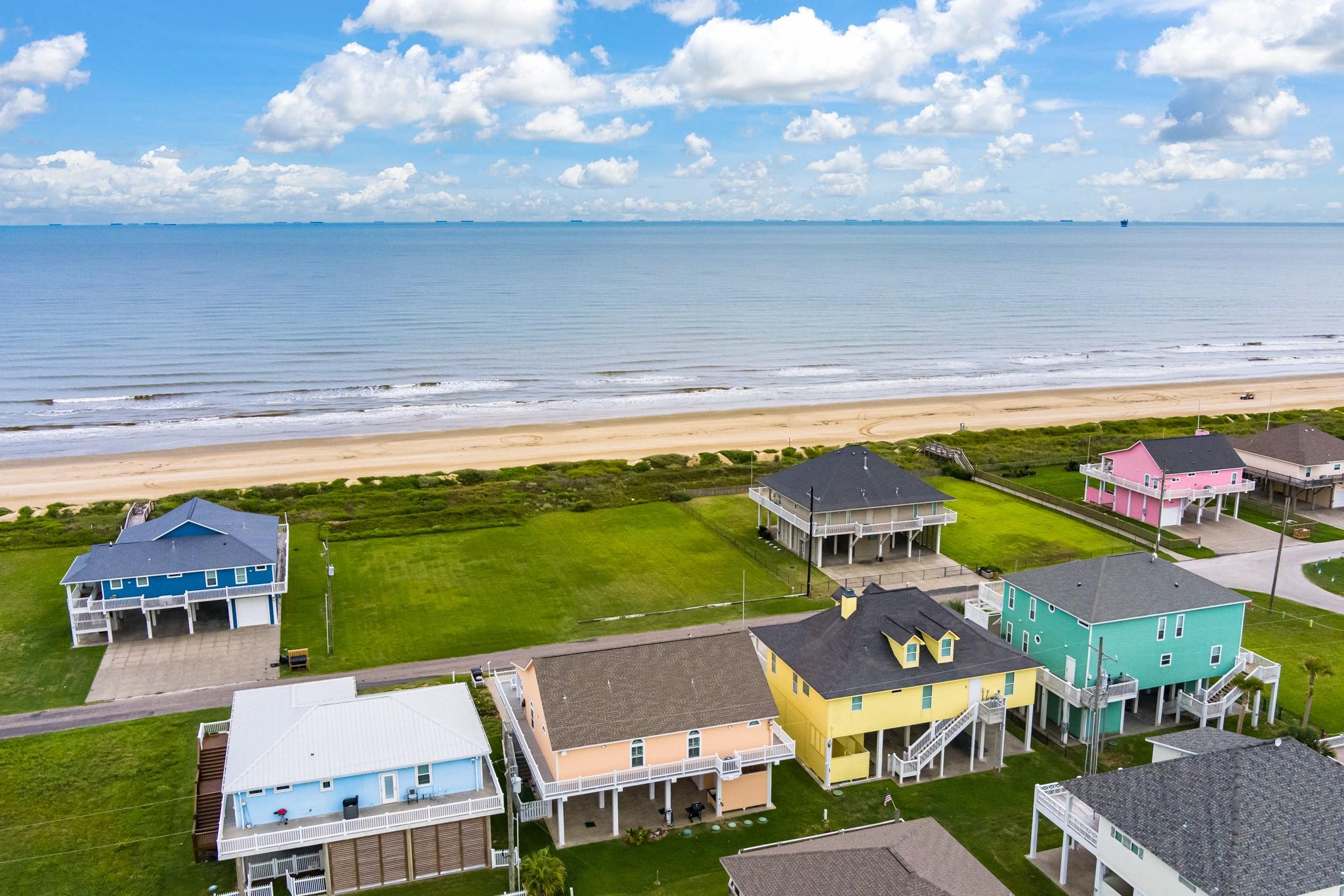 Residential in Crystal Beach 4