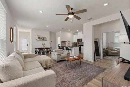 4831 Park Cpe, Marion, TX, 78124-4081 | Card Image