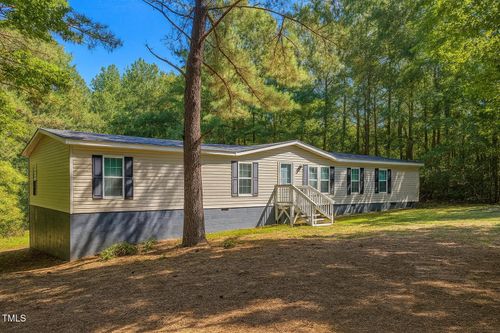 122 Casei Ln, Henderson, NC, 27537-3398 | Card Image