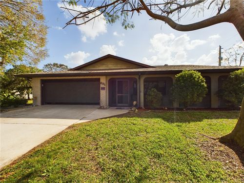 831 Clearmont St, SEBASTIAN, FL, 32958-4976 | Card Image