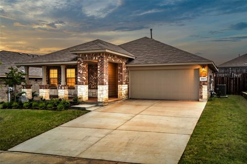 5901 Harvey Gap Ln, Argyle, TX, 76226-3864 | Card Image
