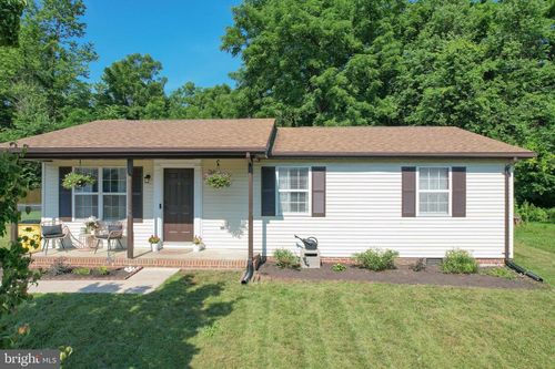 168 Dexter Dr, MARTINSBURG, WV, 25405-5390 | Card Image