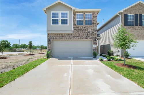 703 Majestic Eagle Ct, Houston, TX, 77090-6026 | Card Image