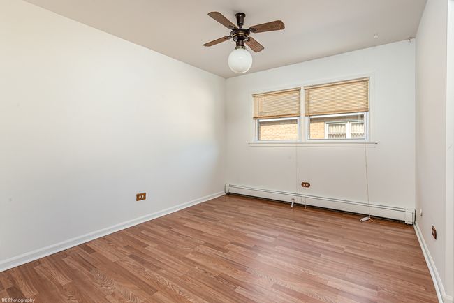 APT-3W - 6151 Marshall Ave, Home with 2 bedrooms, 1 bathrooms and 2 parking in Chicago Ridge IL | Image 11