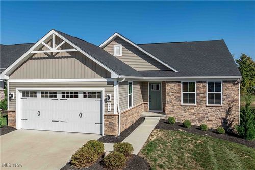 474 Bates Ave, Seville, OH, 44273-8977 | Card Image