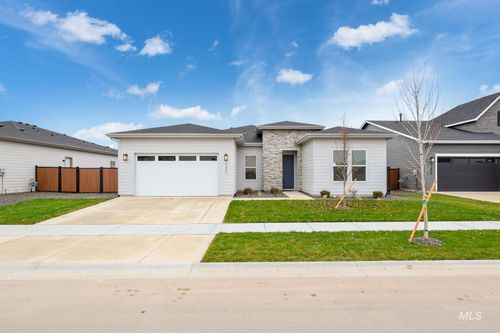 3641 N San Carlos Way, Star, ID, 83669-1131 | Card Image