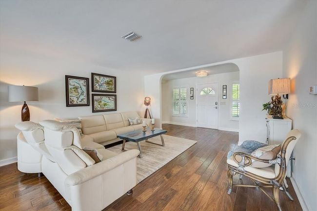 217 Driftwood Ln, House other with 3 bedrooms, 2 bathrooms and null parking in LARGO FL | Image 12
