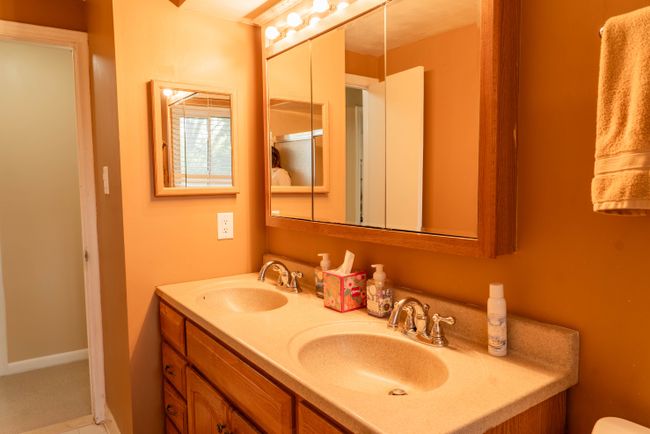 2166 Brenthaven Dr, House other with 4 bedrooms, 3 bathrooms and null parking in Bloomfield Hills MI | Image 19