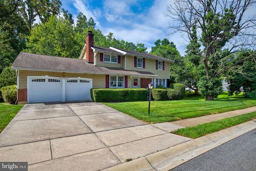 323 Stamford Dr, NEWARK, DE, 19711-2791 | Card Image