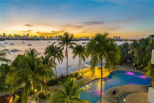 3009-1330 West Ave, Miami Beach, FL, 33139-0912 | Card Image