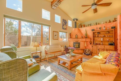 h-525 La Lomita Rd, Taos, NM, 87571-6926 | Card Image