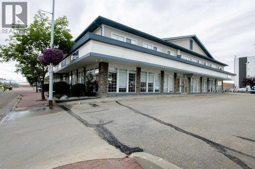 103-10104 97 Ave, Grande Prairie, AB, T8V7X6 | Card Image