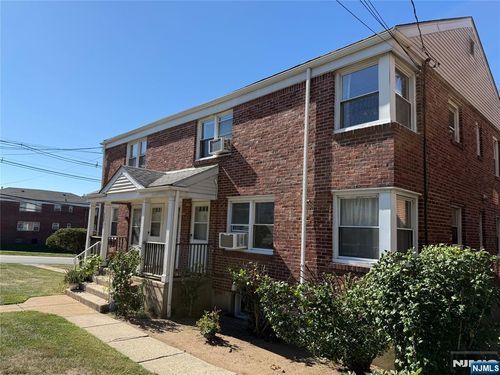 309 Hillside Ave, Palisades Park, NJ, 07650-1375 | Card Image