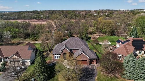 2602 Woods Trail N, Burnsville, MN, 55306 | Card Image